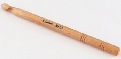 Basix Crochet Hook M