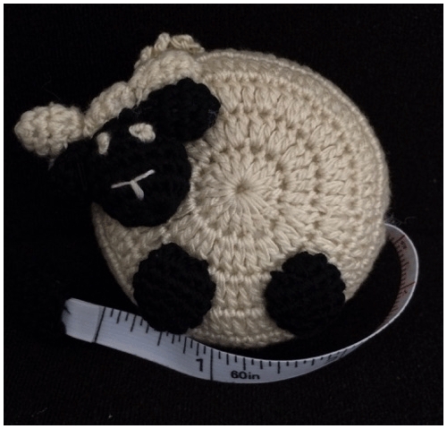 Crochet SHEEP Tape Meas Black/White 10101