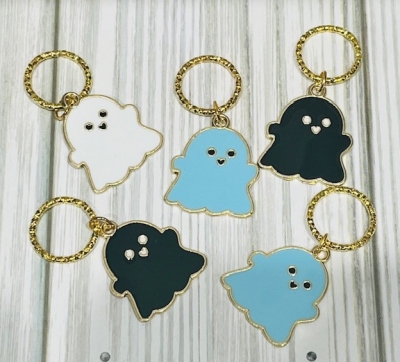 Stitch Markers Ghost