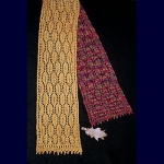 Oak Leaf & Acorn Scarf AC41