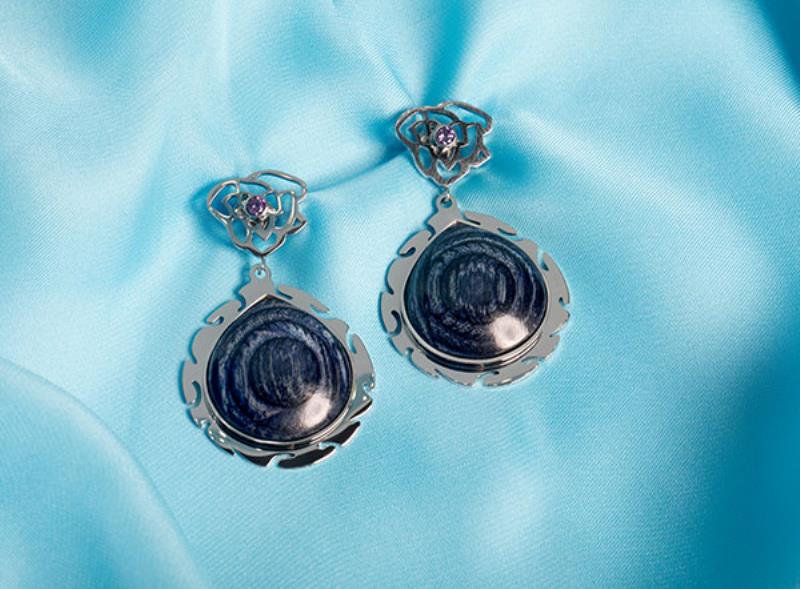 TK Azure Earring Iremia